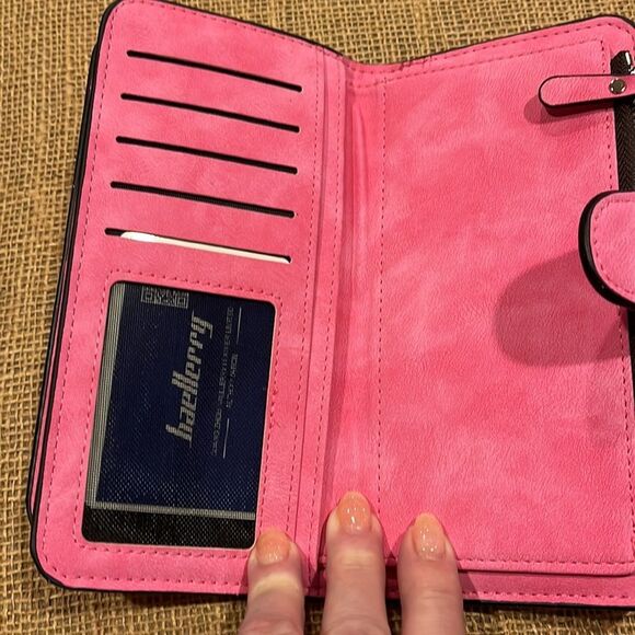 NWOT baellerry wallet - Picture 3 of 4